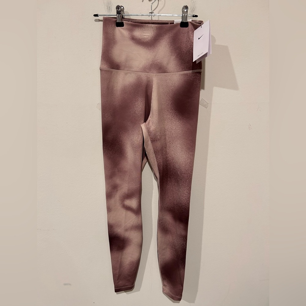 Nike leggings